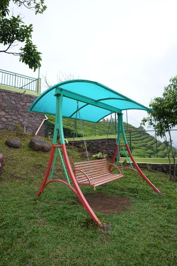 Vaga Mist Resort Vagamon Идуки Екстериор снимка