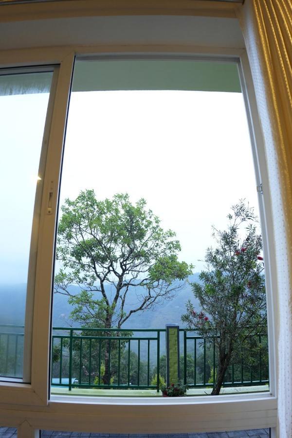 Vaga Mist Resort Vagamon Идуки Екстериор снимка