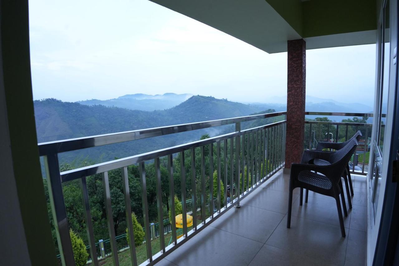 Vaga Mist Resort Vagamon Идуки Екстериор снимка