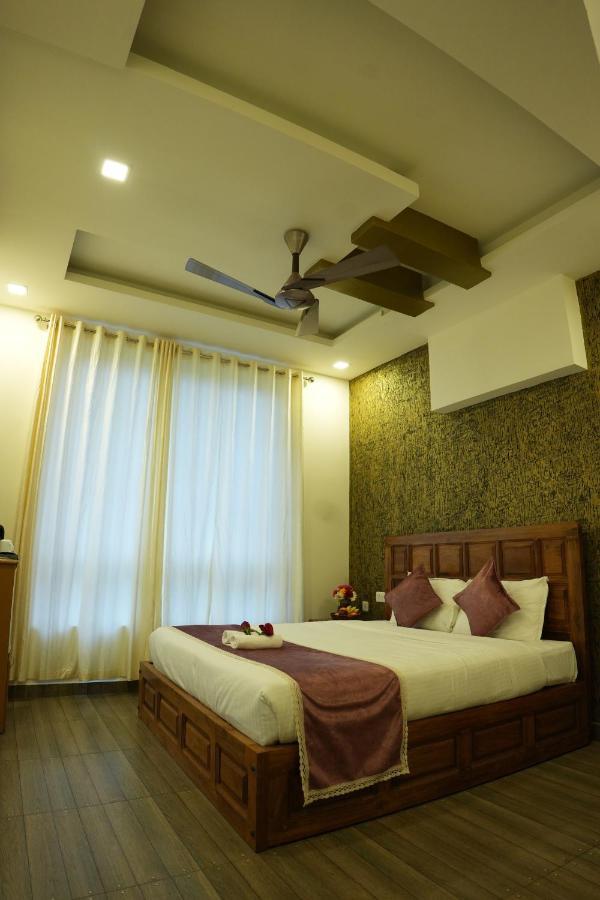 Vaga Mist Resort Vagamon Идуки Екстериор снимка