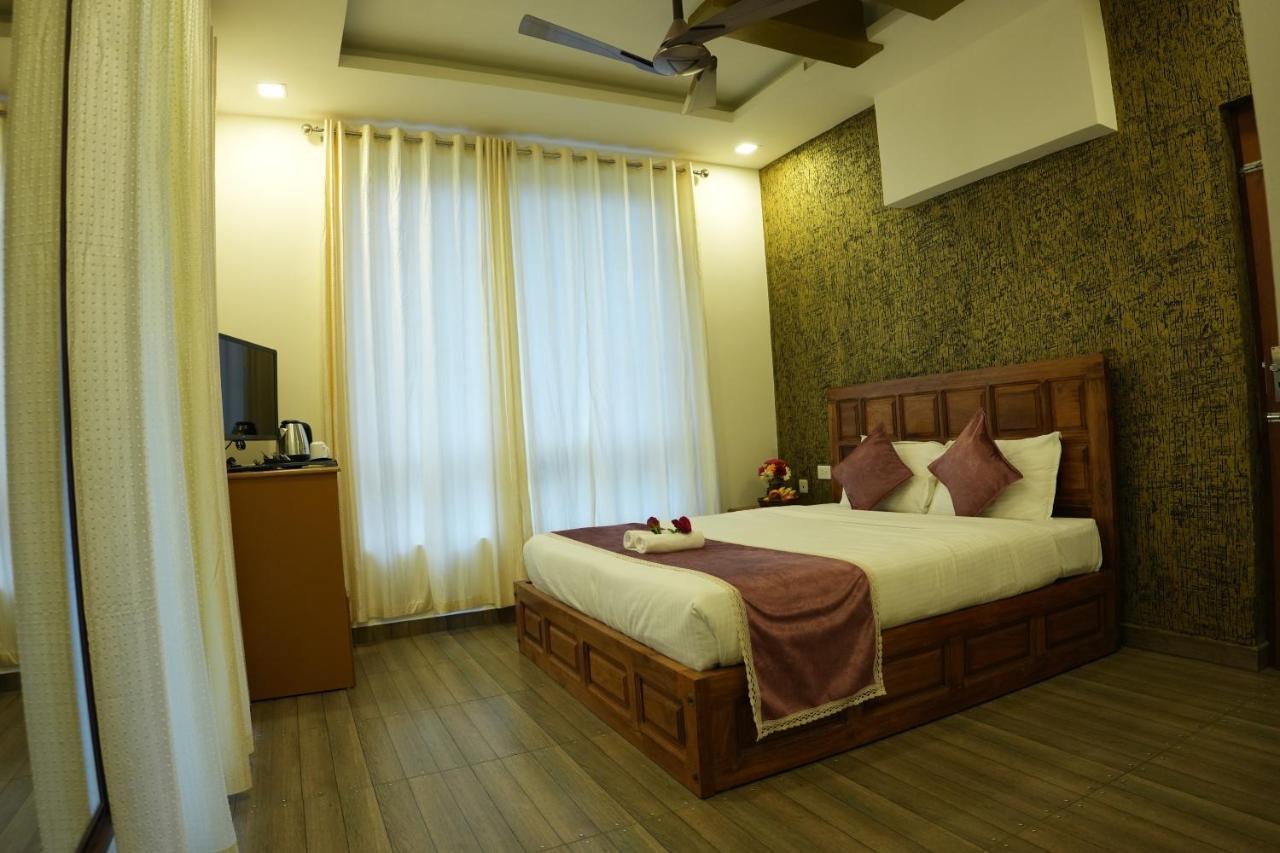 Vaga Mist Resort Vagamon Идуки Екстериор снимка